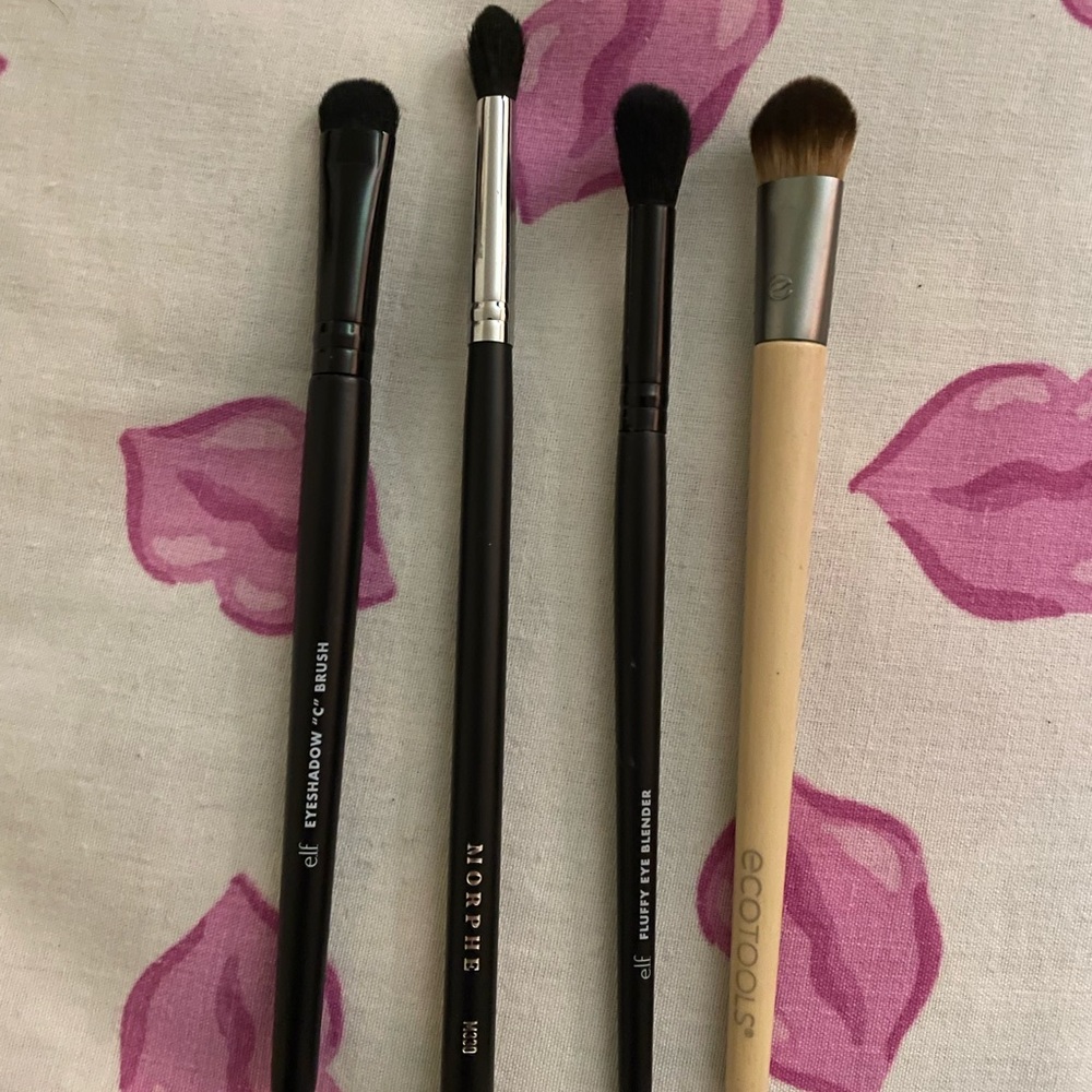 Assorted Brushes